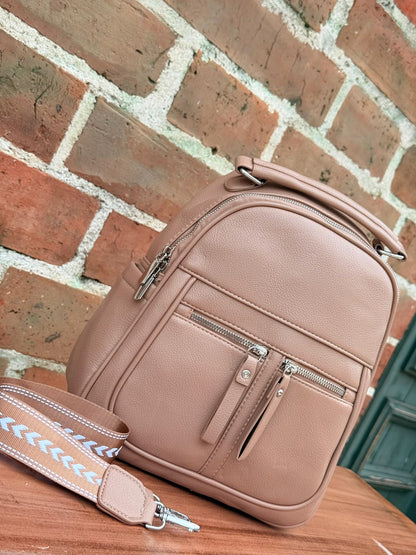 Morral Importado Bélgica – Cuero Sintético con Correa Manos Libres