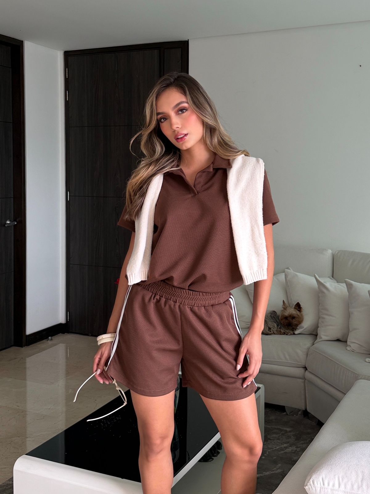 Set Short + Camiseta Tipo Polo Texturizada