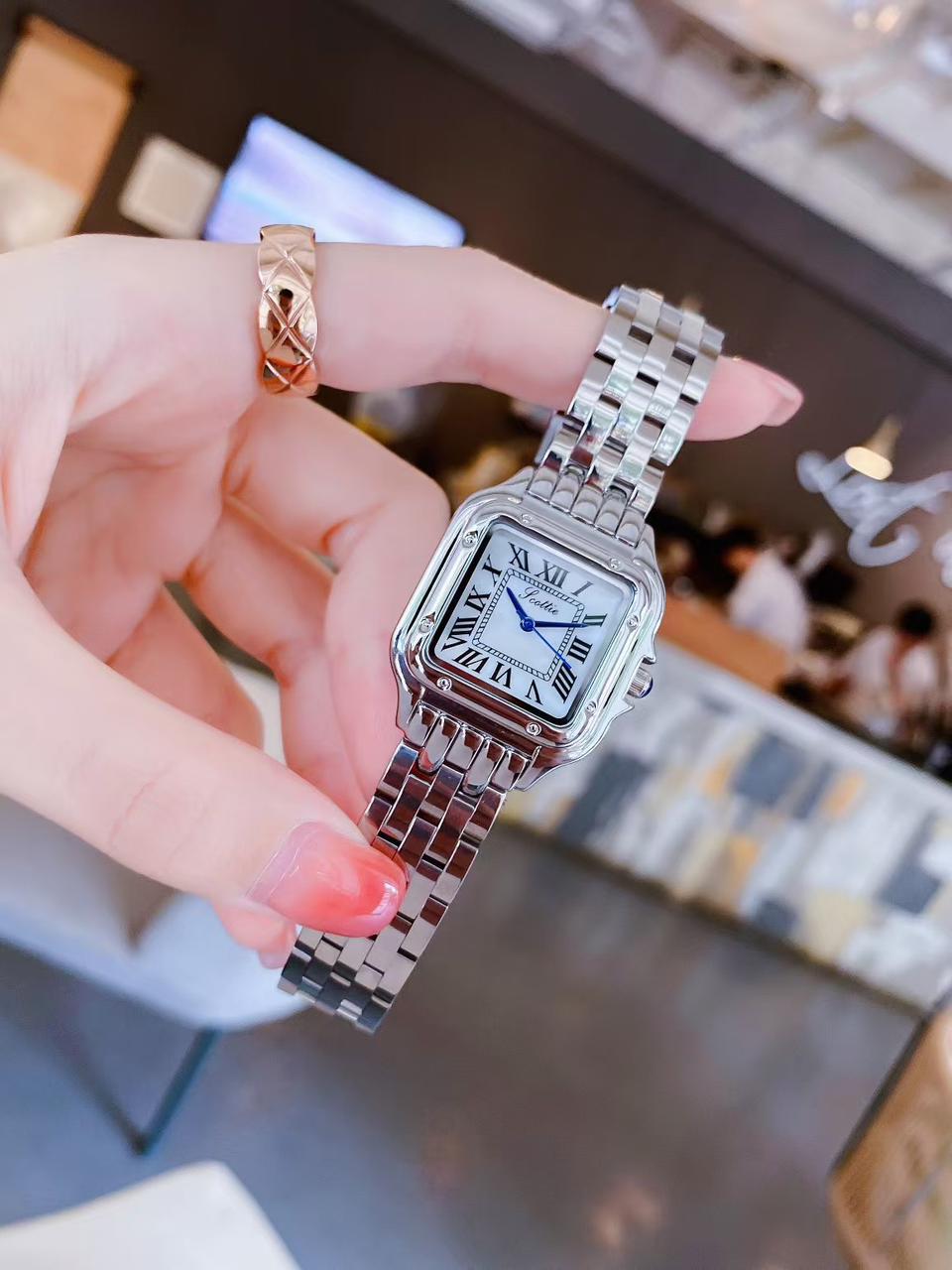 Reloj Scottie para Dama con Manilla Metálica
