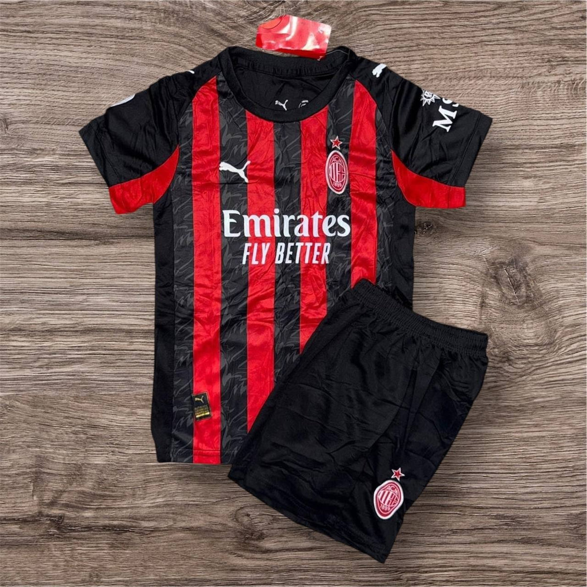 Conjunto de fútbol para niño | Camiseta y pantaloneta