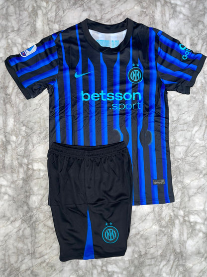 Conjunto de fútbol para niño | Camiseta y pantaloneta